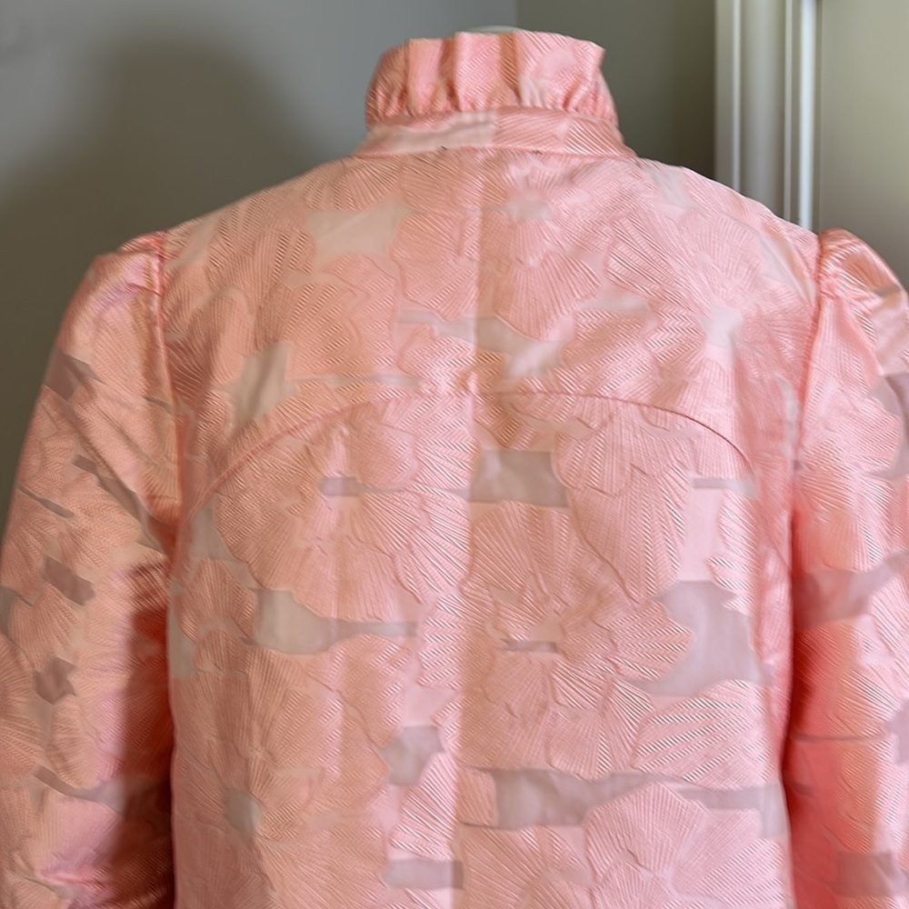 TUCKERNUCK Bellini Fil Coupe Palmerston Peach Pockets Mini Stand Collar Sz L NEW - Picture 10 of 16
